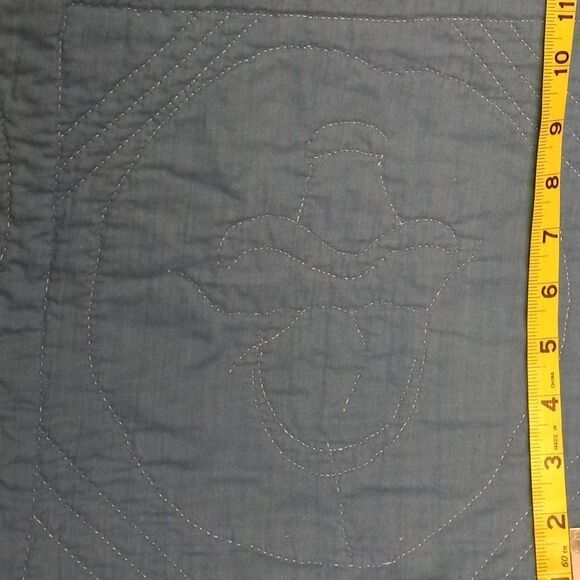 Vintage Embroidered Hand Quilted Flower Basket Quilt Cottagecore Handmade - Picture 5 of 9